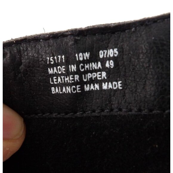 Clark's Black Suede Ankle Boot with Zipper 10W New - Picture 5 of 7